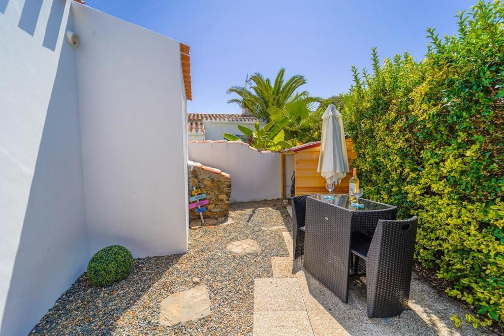 L'Ile D'Yeu, Vos Prochaines Vacances - Velos Inclus Port-Joinville Luaran gambar
